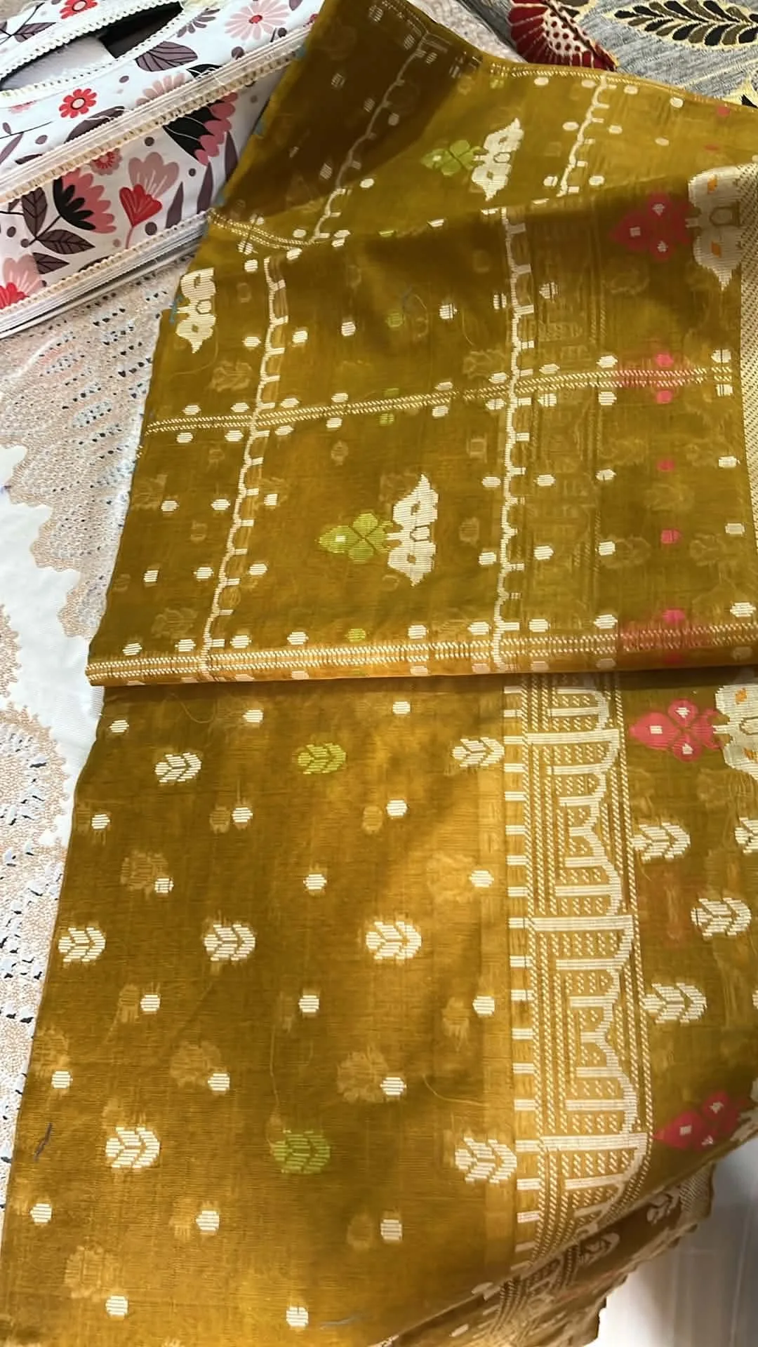প্রিমিয়াম জামদানি সিল্ক শাড়ি